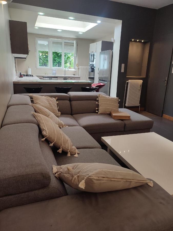 Appartement Chambre Prive Dans Une Maison Avec Terrasse Et Jardin Salles De Bain Partagees à Lille Extérieur photo