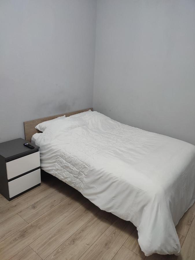 Appartement Chambre Prive Dans Une Maison Avec Terrasse Et Jardin Salles De Bain Partagees à Lille Extérieur photo